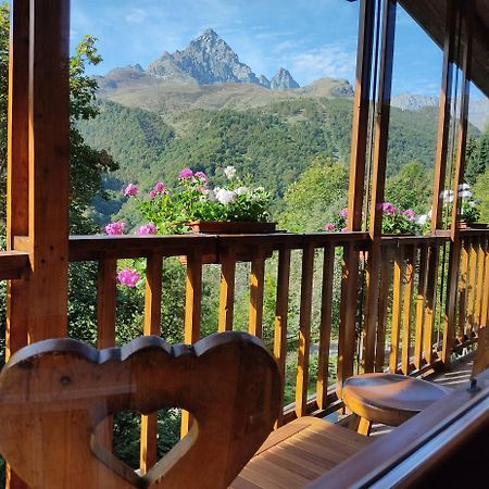Апартаменти La Finestra Sul Monviso Кріссоло Екстер'єр фото