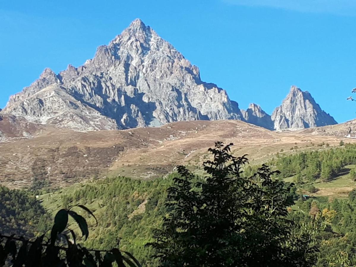 Апартаменти La Finestra Sul Monviso Кріссоло Екстер'єр фото