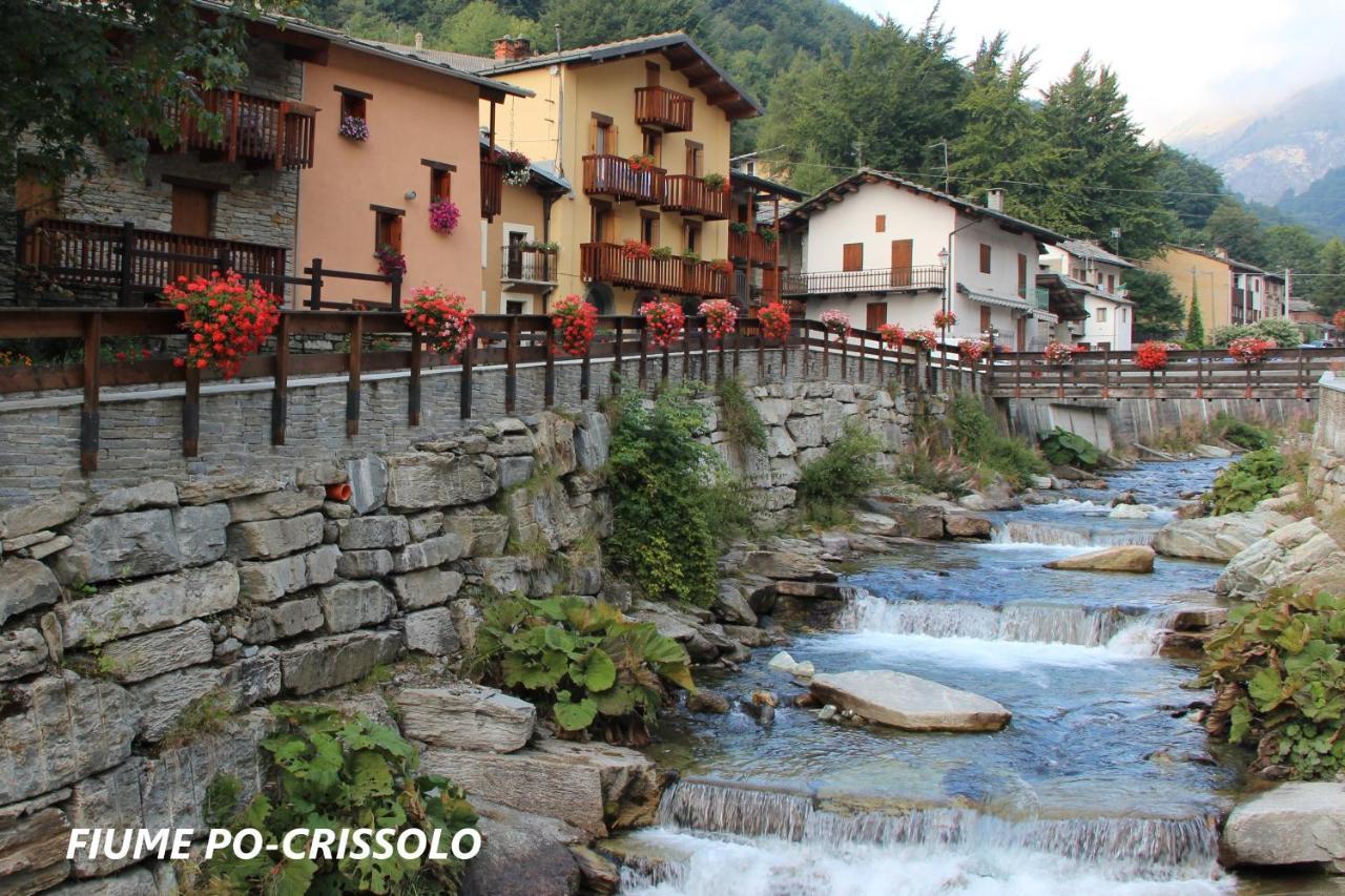 Апартаменти La Finestra Sul Monviso Кріссоло Екстер'єр фото